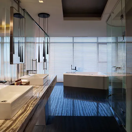 Sheraton Grand 호텔