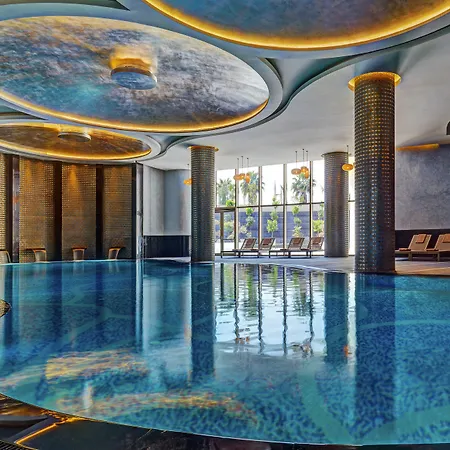 Sheraton Grand 호텔 5*