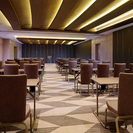 Sheraton Grand מלון אדאנה