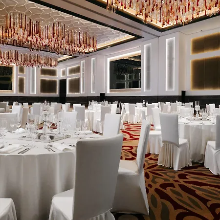 מלון Sheraton Grand אדאנה