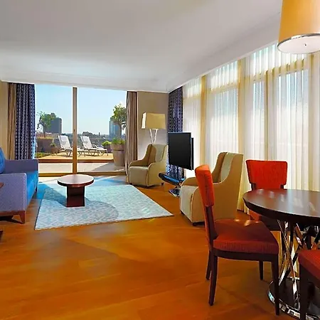 Sheraton Grand 5*