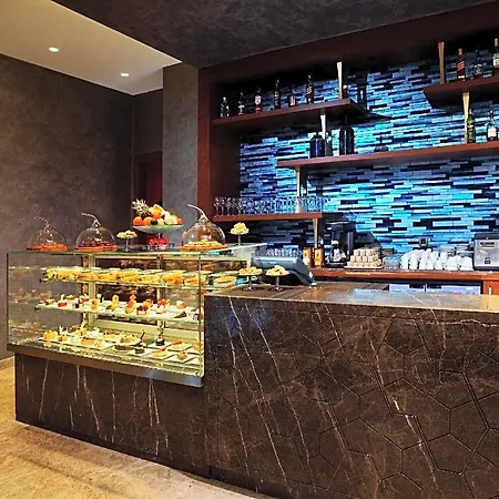 Hotel Sheraton Grand