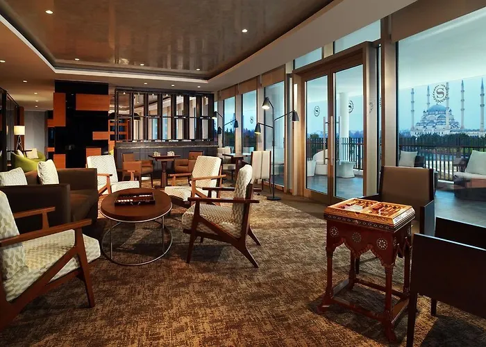 Готель Sheraton Grand