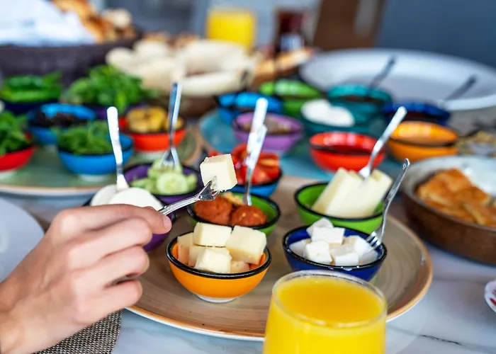 Готель Sheraton Grand 5*