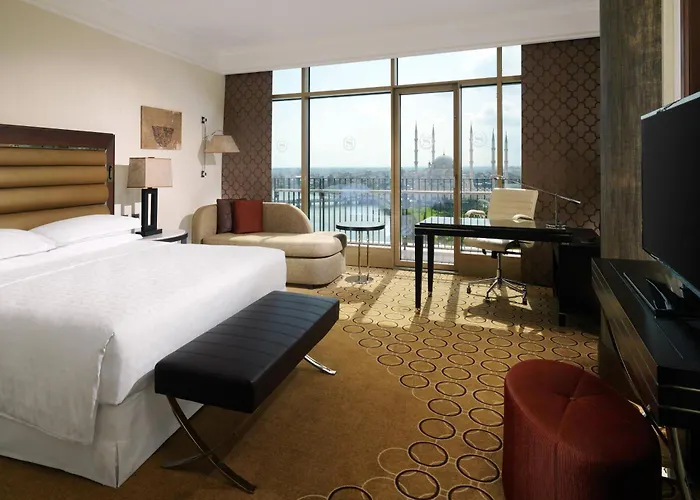 Otel Sheraton Grand 5*