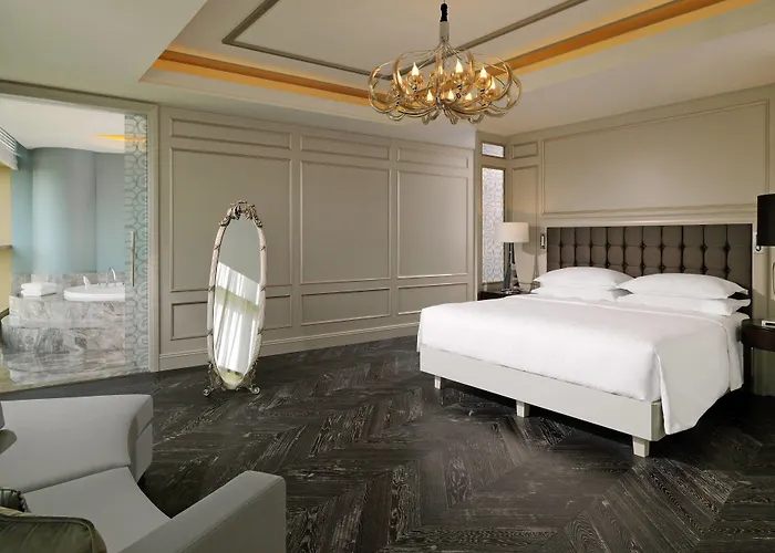 Otel Sheraton Grand 5*