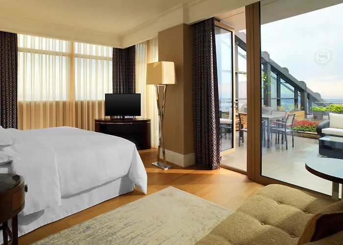 Otel Sheraton Grand 5*